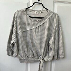 Anthropologie Postmark Top Womens M Tie Front Stripe Neutral
